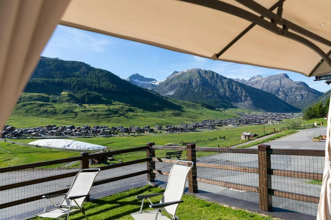 Tea Bastian Daire Livigno