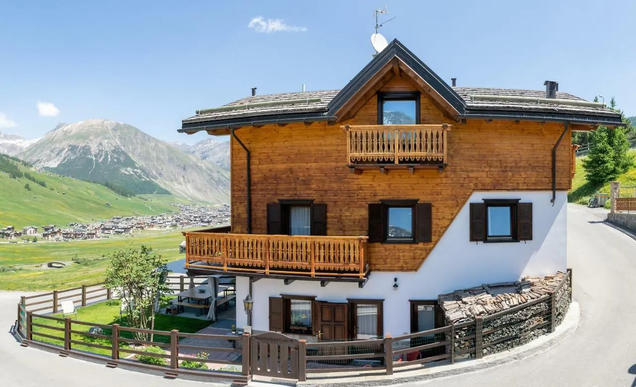 Tea Bastian Daire Livigno